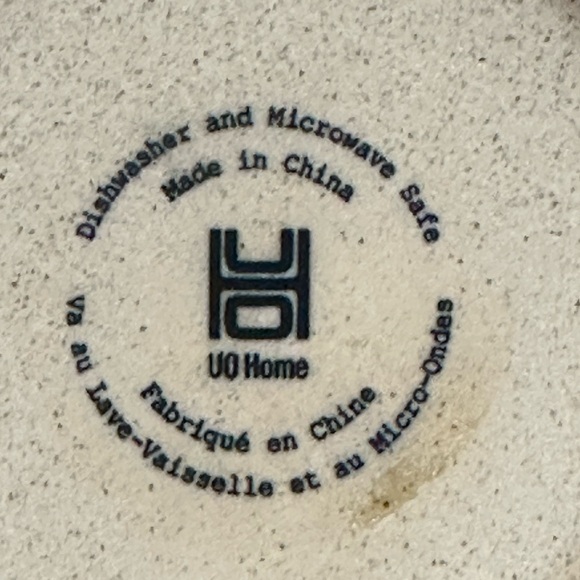 Urban outfitter mushroom lid ceramic soup bowl with handle - Picture 6 of 8